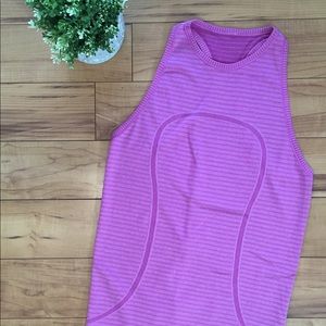 EUC Lululemon High Neck Women’s Tank Magenta Color
